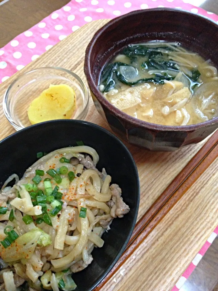 焼きうどん&味噌汁☆|くうさん