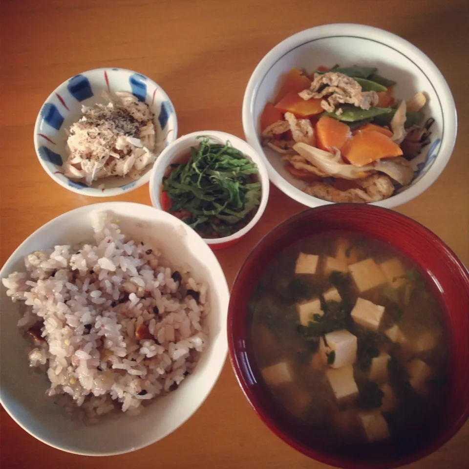 納豆、煮物、鶏ササミ、味噌汁|mamiさん