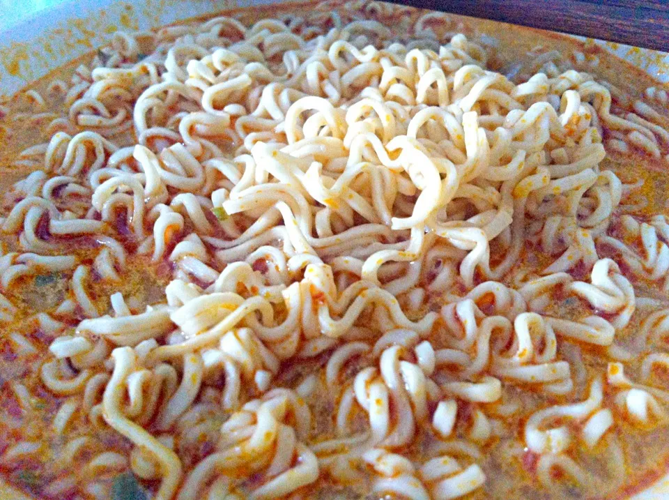 Mama creamy Tom Yam Kung instant noodles|Jorge Bernal Márquezさん