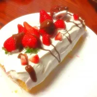 母の日につくったイチゴロールケーキ|かおりさん