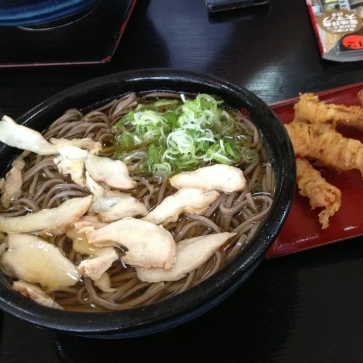 昼ごはん  冷たい肉そば|ぽんたさん