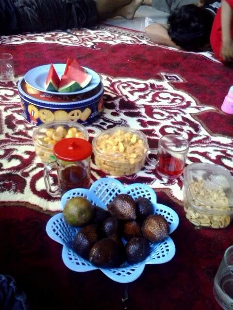 yumyum snack lebaran|bernadinevinnyさん