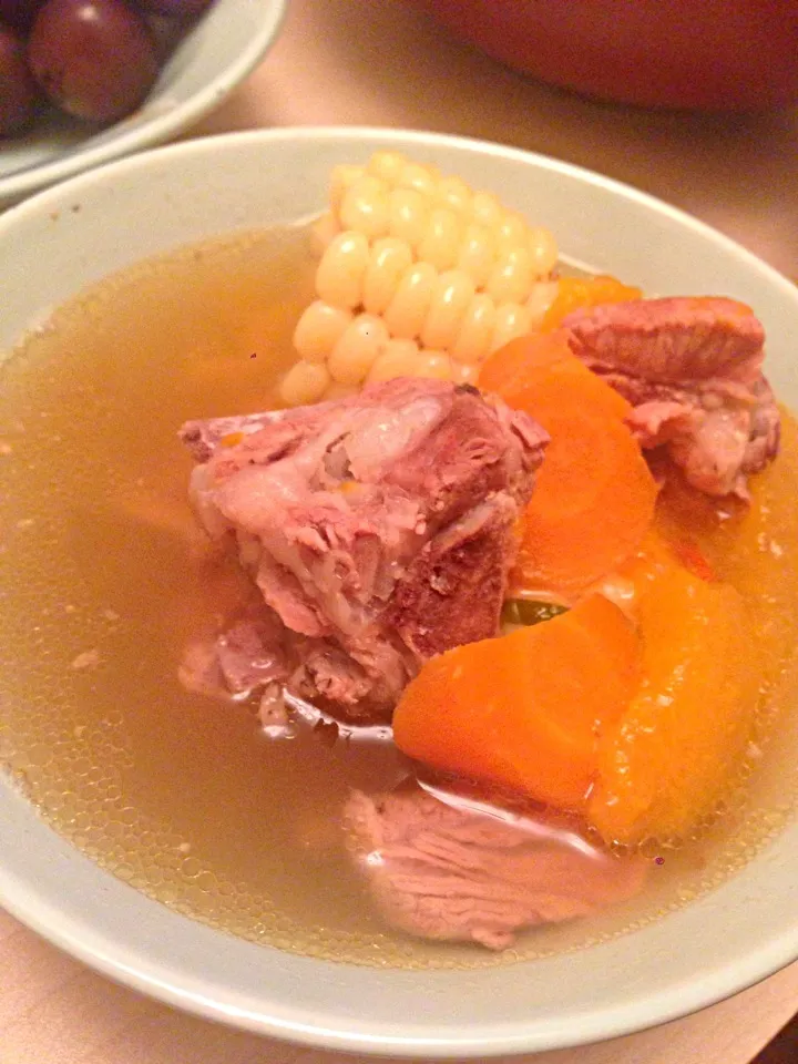 Snapdishの料理写真:Pork chop with Honey melon & Vegetable soup|Johnsonさん