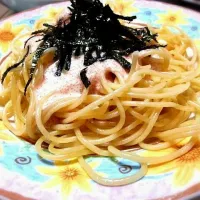 Snapdishの料理写真:明太子クリームパスタ|みほ氏さん