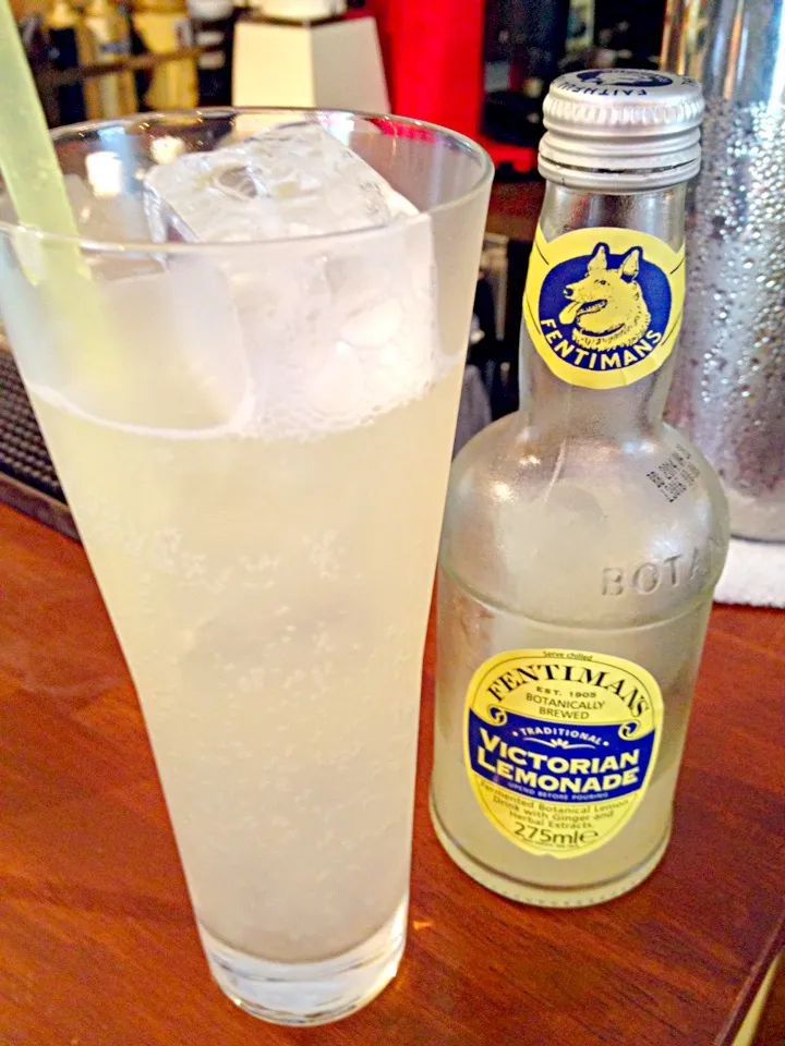 Perfect summer lemonade|lauren shannonさん