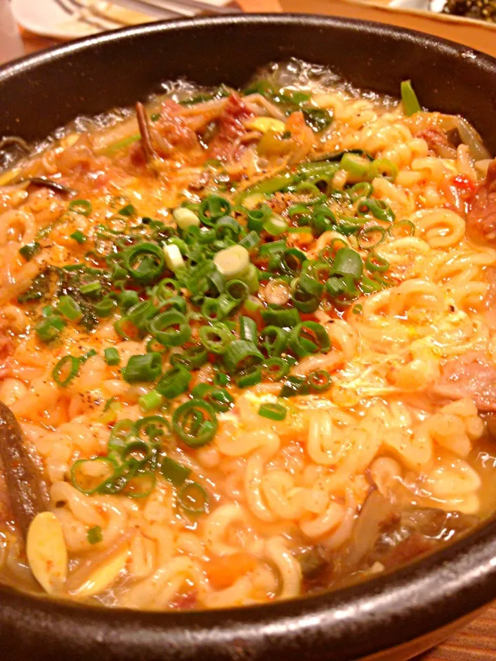 暑いからこそ激辛をいただきました。ユッケジャン麺！|Tomyさん