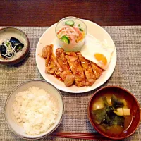 Snapdishの料理写真:チキンステーキ！|こばやすさん