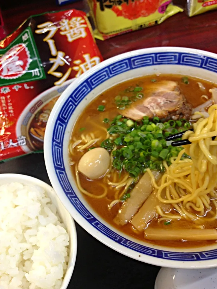 蜂屋醤油ラーメン|ダンディ☆和田さん