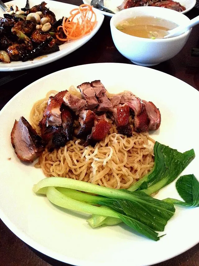 hongkong noodle roasted duck|vitantriさん