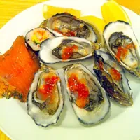 Snapdishの料理写真:Fresh Oyster|jessie peloneさん