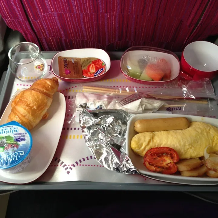 Thais Airway breakfast Bangkok-Fukuoka , 7Aug|Tunaさん