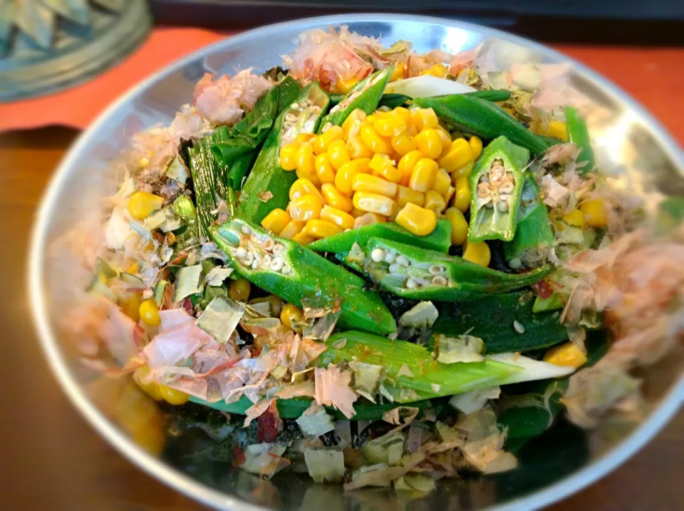 もはや麺が見えない真夏のオニ盛りぶっかけ素麺☆|Takaponさん