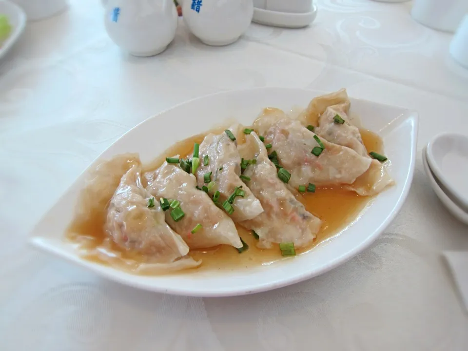 Snapdishの料理写真:Steamed Dumpling With Chef special sauce|reidwjlさん