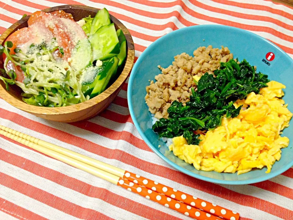 鶏そぼろ丼❤|nicoさん