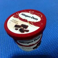 Haagen dazs for night|Crystal Laiさん