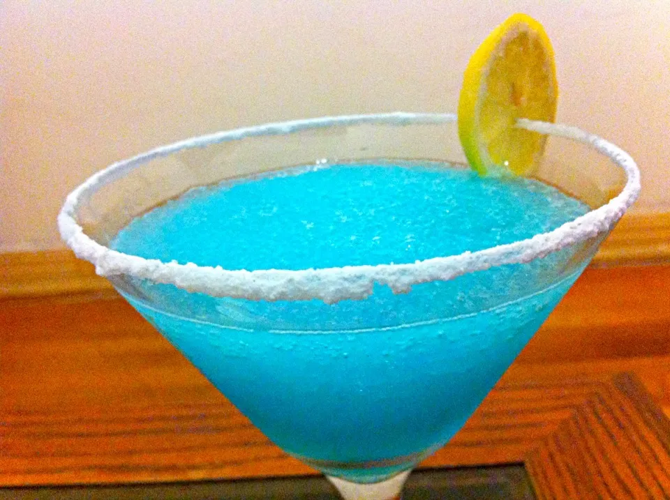 Snapdishの料理写真:Blue Margarita 妻、大喜び。|mex dishさん