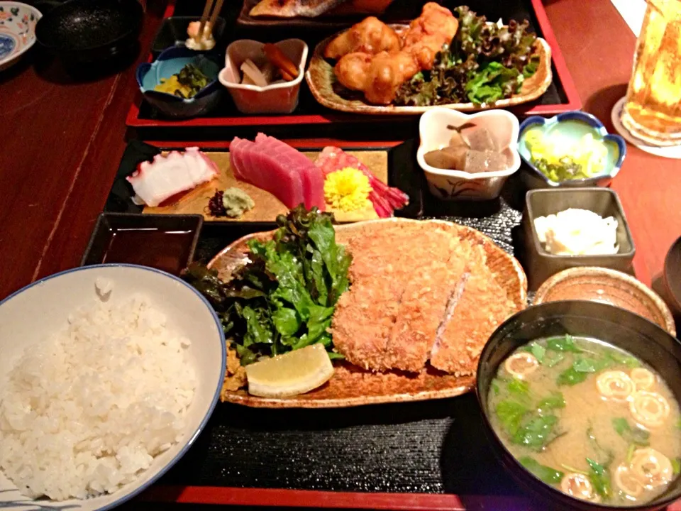 ヒレカツとお刺身定食|chiakiさん