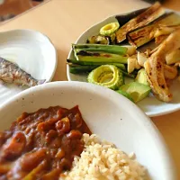 Snapdishの料理写真:夏焼き野菜のカレー|みささん