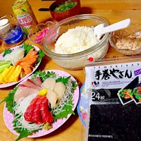 Snapdishの料理写真:手巻き寿司|coconatsu0715さん