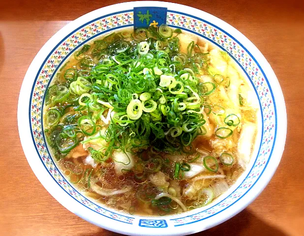 どうとんぼり神座のおいしいラーメン ネギトッピング|小林直樹さん