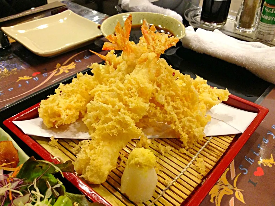 Snapdishの料理写真:Tempura at Shirayuri|Owfu B.さん