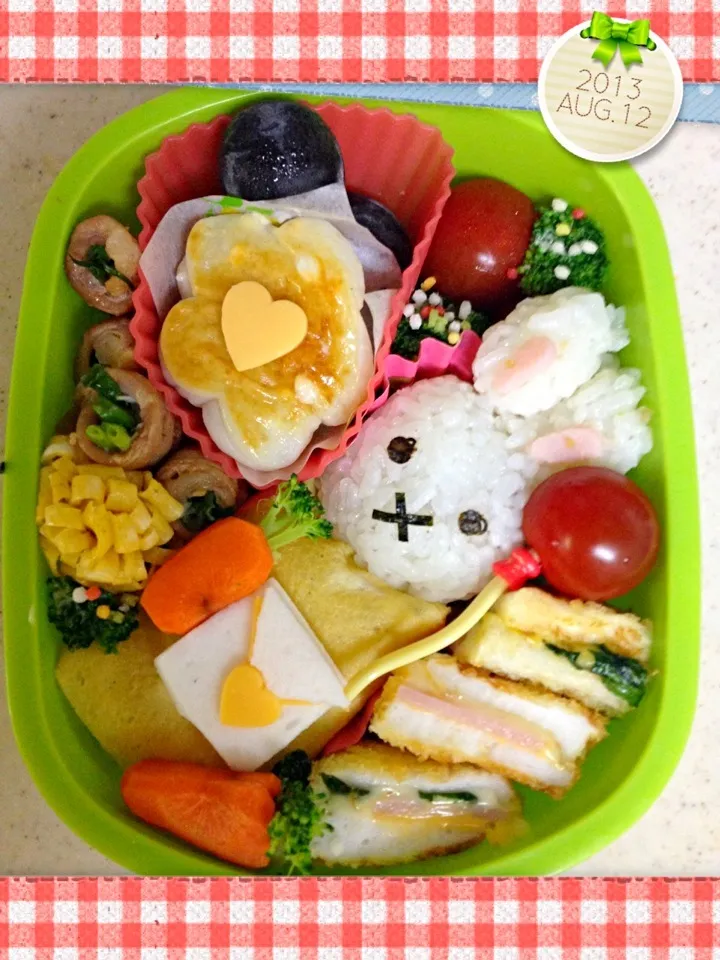 Snapdishの料理写真:うさぎ弁当|チョコレートさん