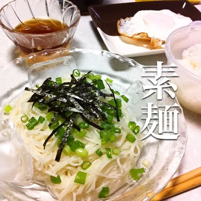 130812-素麺/目玉焼き/ご飯 ¥200 #夕食 #自炊|dune725さん