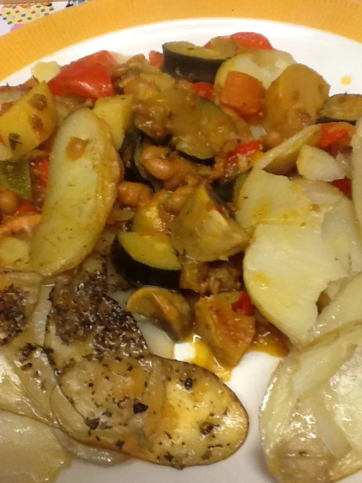 Veg casserole with crispy potato topping|Alan (Fred) Pipesさん