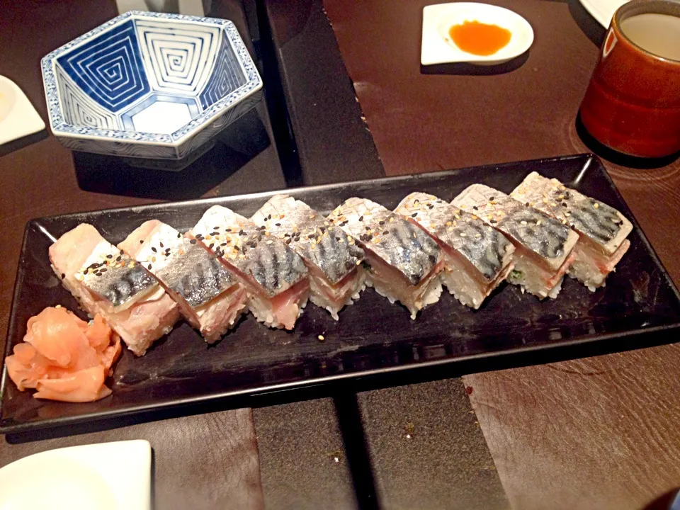 Mackerel box sushi|Makoto Fukuiさん