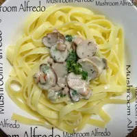 Snapdishの料理写真:Mushroom Alfredo