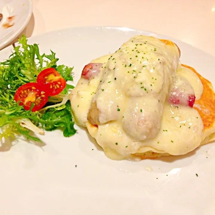 sausage n salami pancake|fiofieさん