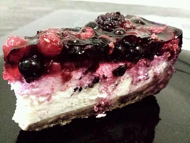 Cheesecake cu fructe de padure|Nedelcu Danielaさん