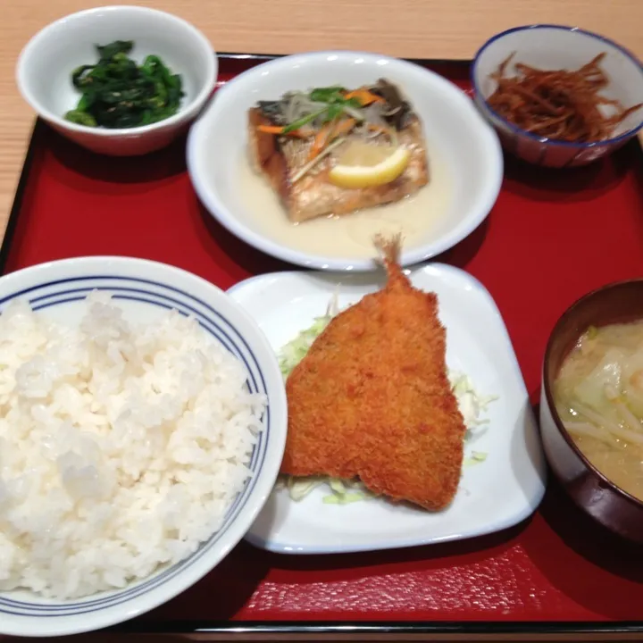 ランチは定食|アクちゃんさん