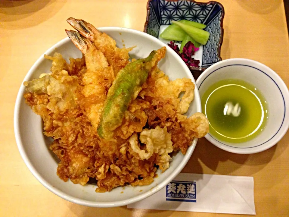 Snapdishの料理写真:天丼、浅草の葵丸進にて。|ねまあさん