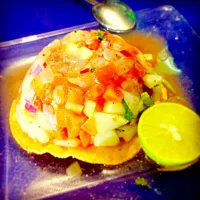 Tostada de ceviche de camarón|Ana Luisa Coronelさん