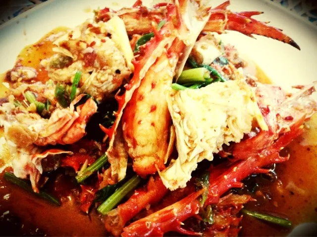 Alaska crab chilli fried|thanyathorn thammaさん