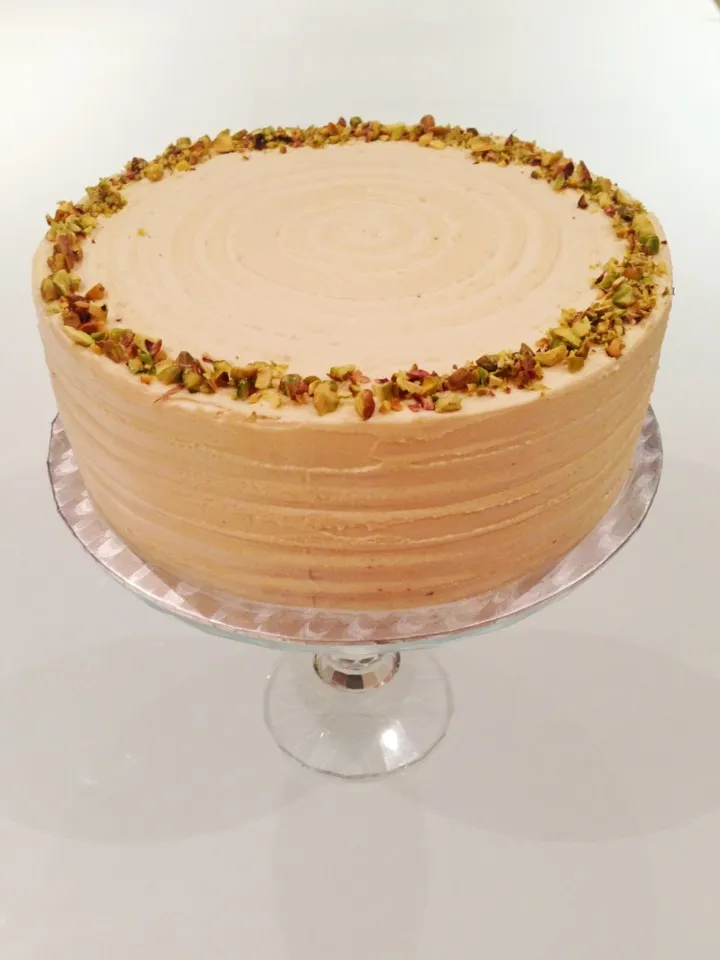 Pistachio and Honey Cake. Baked's Aunt Sassy Cake|Tracey Jamesさん