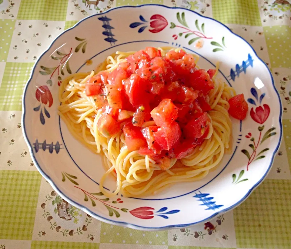 Snapdishの料理写真:トマトの冷製パスタ|ゆみこさん