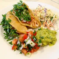 Homemade Chicken Tacos, Mexican Coleslaw, Pico & Guac 😋|becky chenierさん