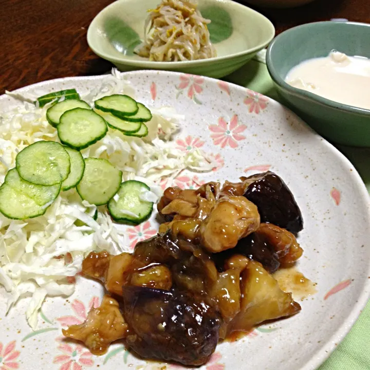 茄子と鶏モモ肉のすっぱ煮♡|さとみんさん