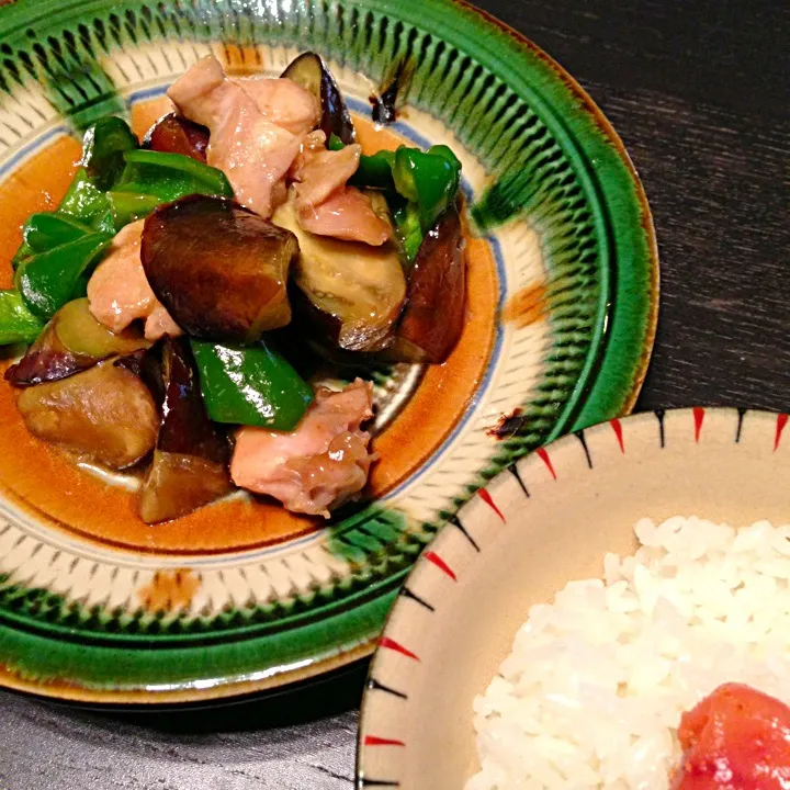 鶏肉と茄子ピーマンの中華炒め＆明太子ごはん|アキコさん