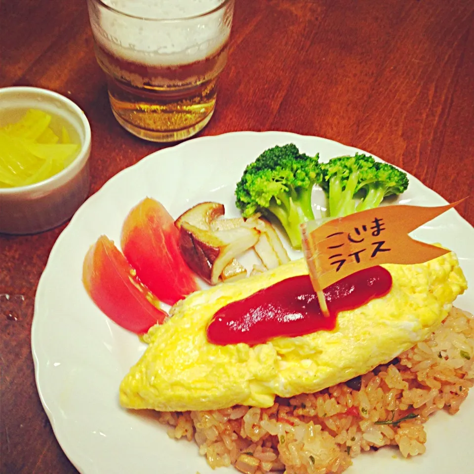 大人様ランチ！奥のは玉ねぎのカレー煮|こじまるさん