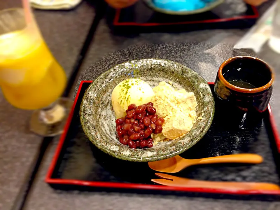 ワラビ餅アイス添え|彼方さん