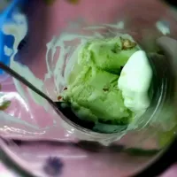 pistacho and cashew ice cream|Andrea Velasquezさん