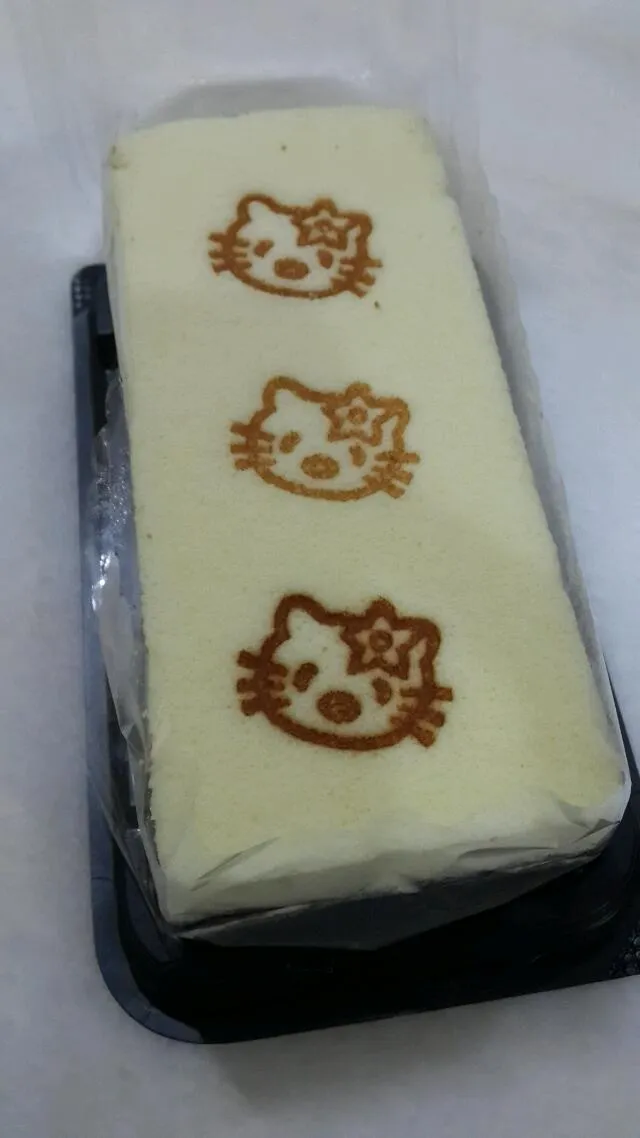 Kitty Sponge Cake|Apple Teohさん