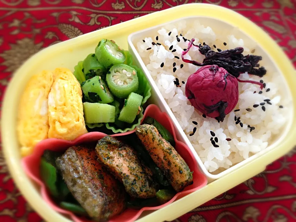 鮭の磯辺焼きとオクラの青菜漬け弁当|もえさん