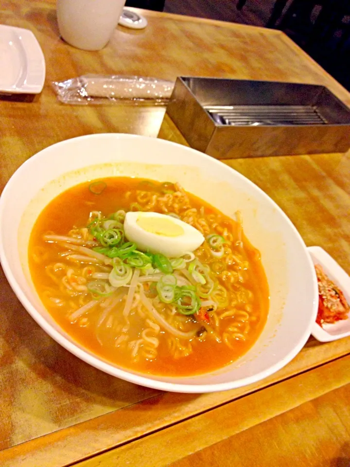 辛ラーメン|なかのゆかさん