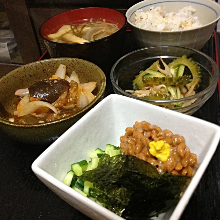 晩ごはん  今日も納豆メイン|ぽんたさん