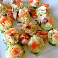 Snapdishの料理写真:Cucumber slices with tuna salad on top.|Erin Anneさん