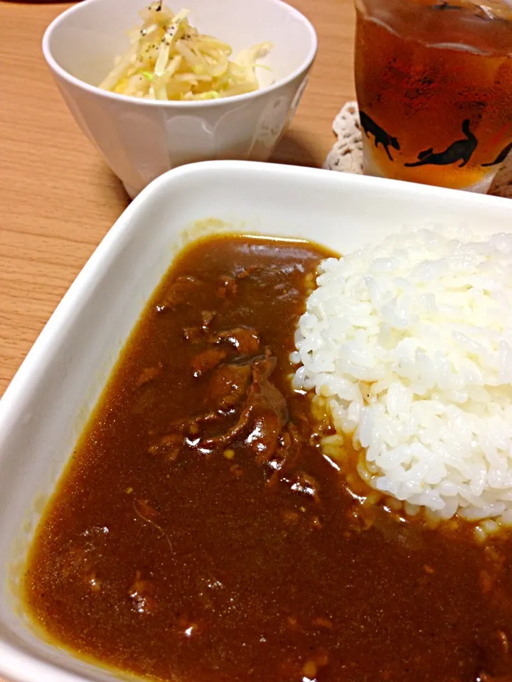 牛丼リメイクカレーと大根サラダ|こんこんさん